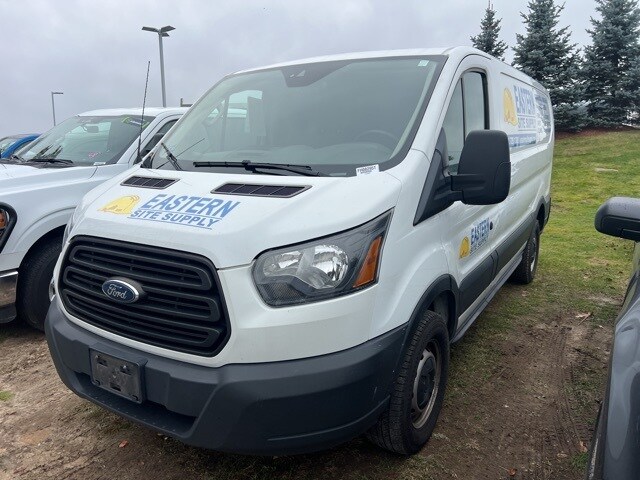 2019 Ford Transit photo 3