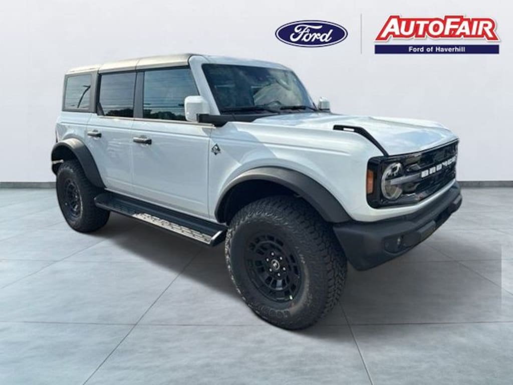 New 2026 Ford Bronco Outer Banks SUV