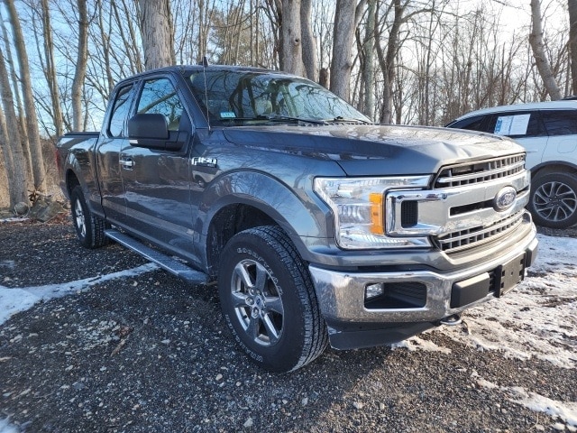 2020 Ford F-150 XLT's photo