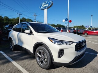2025 Ford Escape ST-Line Select SUV