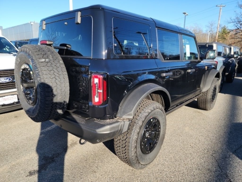New 2025 Ford Bronco Badlands SUV