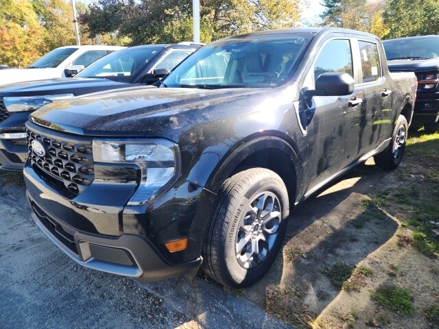 2025 Ford Maverick XLT photo 3