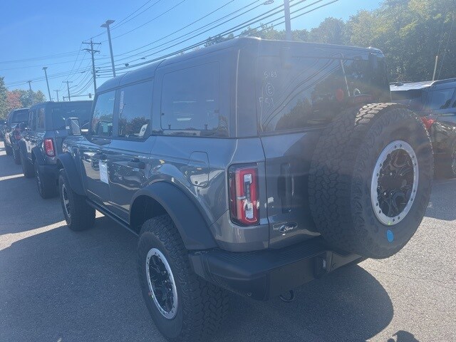 2025 Ford Bronco Badlands photo 3