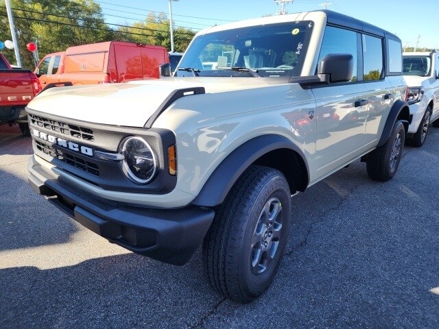 2025 Ford Bronco Big Bend photo 2