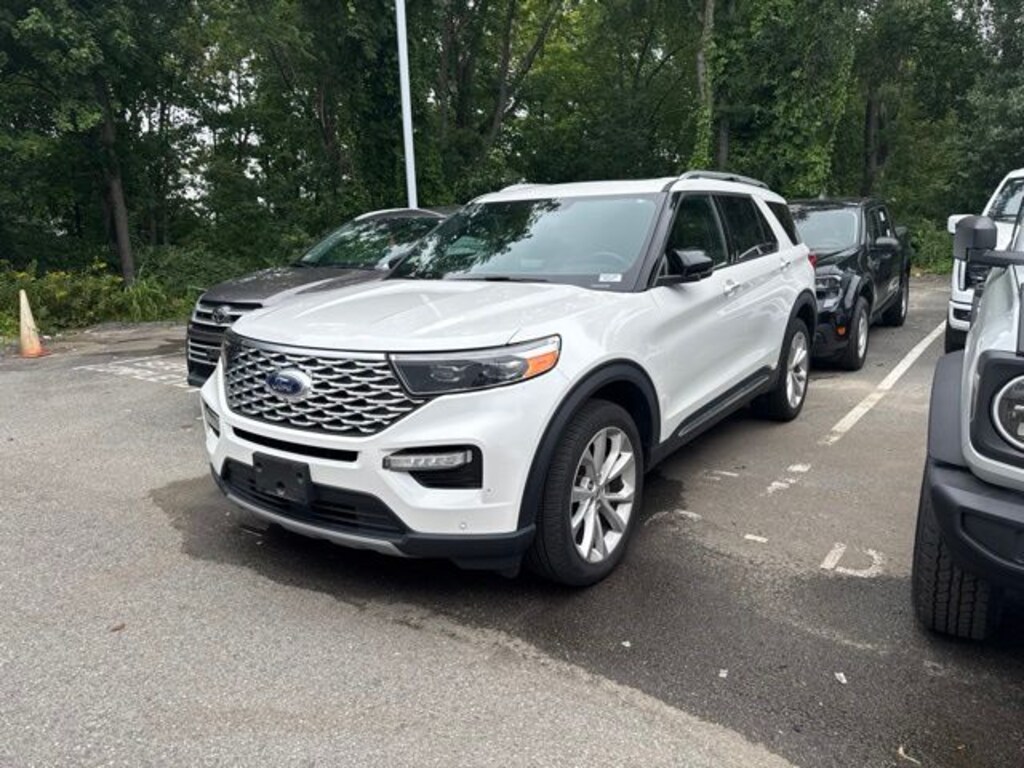 Certified 2024 Ford Explorer Platinum SUV