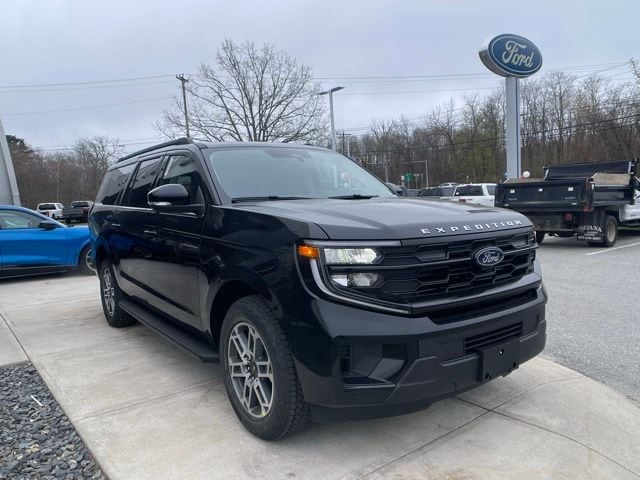 2026 Ford Expedition Active MAX 4x4's photo