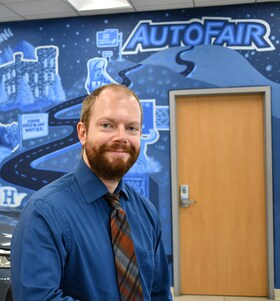 Staff member Phillip Prahl from ID_423300e3a9eb