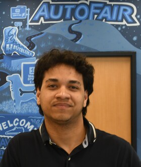 Staff member Gian Bueno Lara from ID_423300e3a9eb