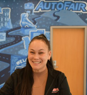 Staff member Liana Perez from ID_5630ff841d88