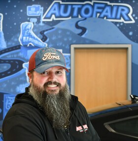 Staff member Bill Crovo from ID_5630ff841d88