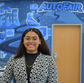 Staff member Paola Melendez from ID_ae6c700c685e
