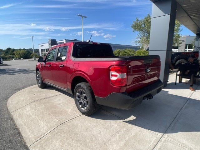 2025 Ford Maverick XLT - Photo 6