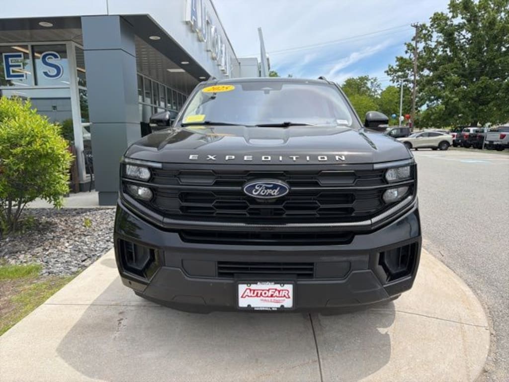 Certified 2025 Ford Expedition Active SUV