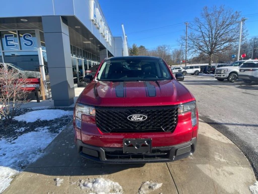 New 2025 Ford Maverick XLT Truck