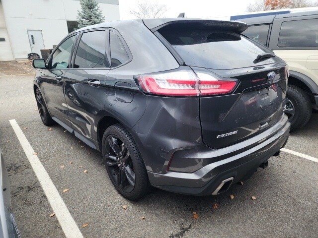 2020 Ford Edge ST photo 4