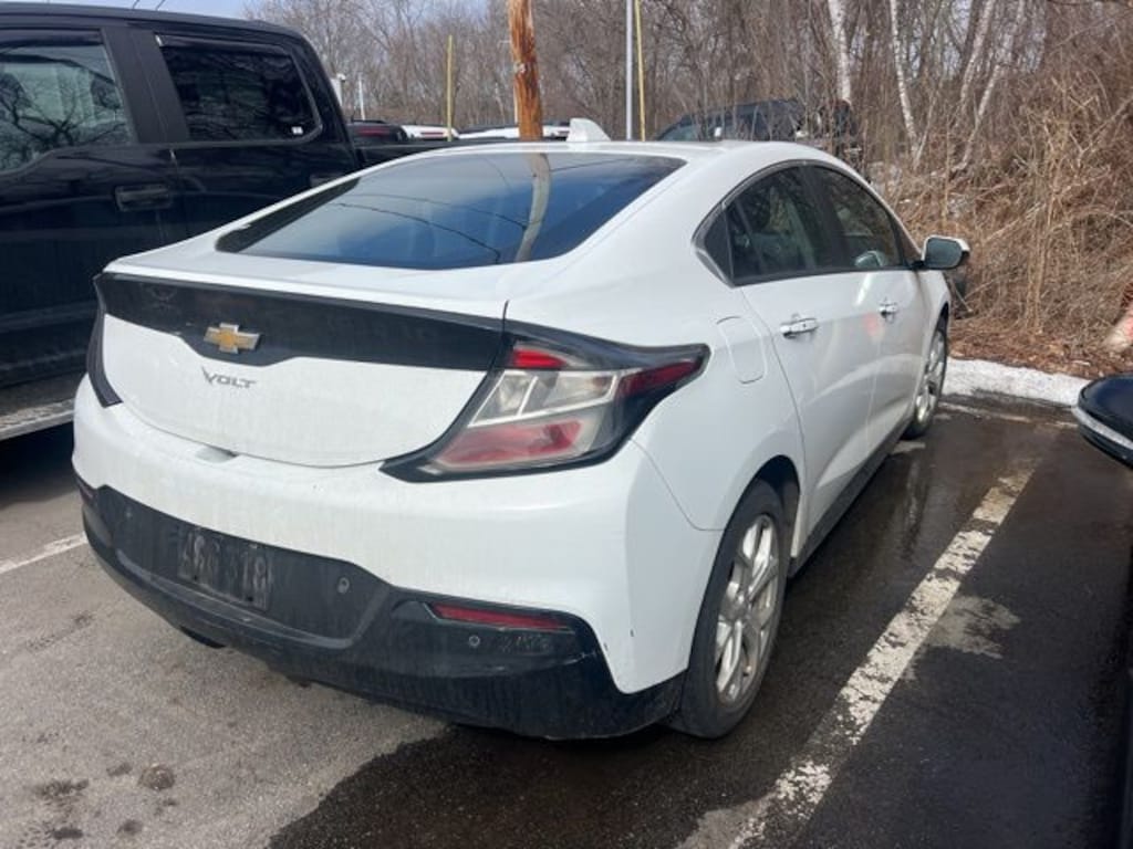 Used 2016 Chevrolet Volt Premier Hatchback