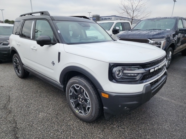 2025 Ford Bronco Sport Outer Banks's photo