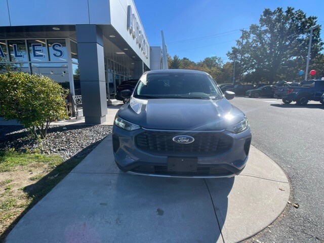 2025 Ford Escape Active photo 2