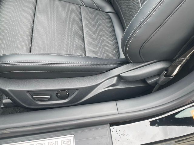 2025 Ford Mustang GT Premium Convertible - Photo 14