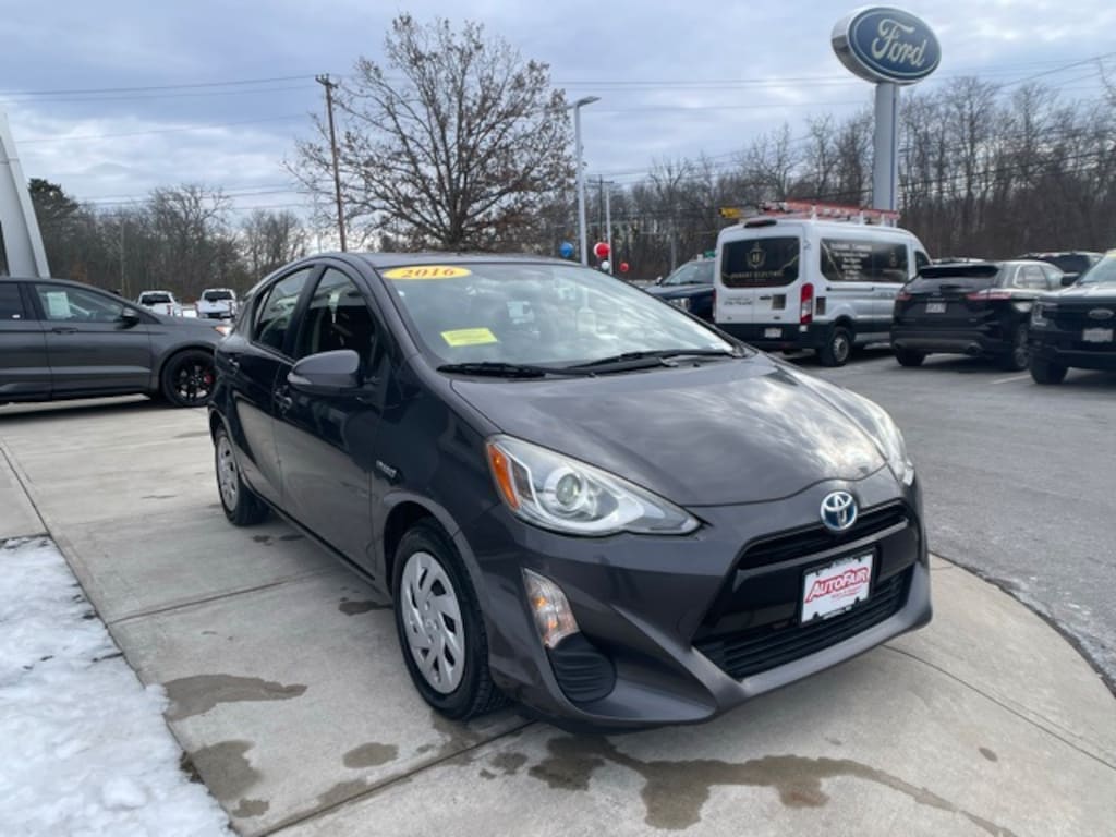 Used 2016 Toyota Prius c Two Hatchback