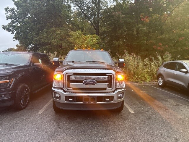 2014 Ford F-350 photo 2