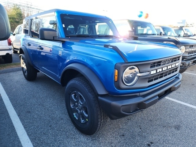 2025 Ford Bronco 4-Door Big Bend's photo