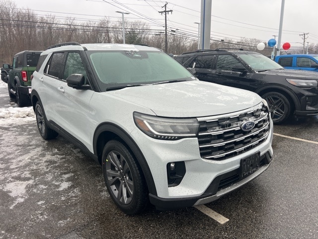 2026 Ford Explorer Active's photo