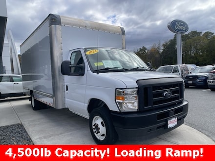 2024 Ford E-350SD Base Cab/Chassis