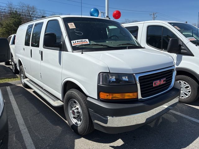 2024 GMC Savana 2500's photo