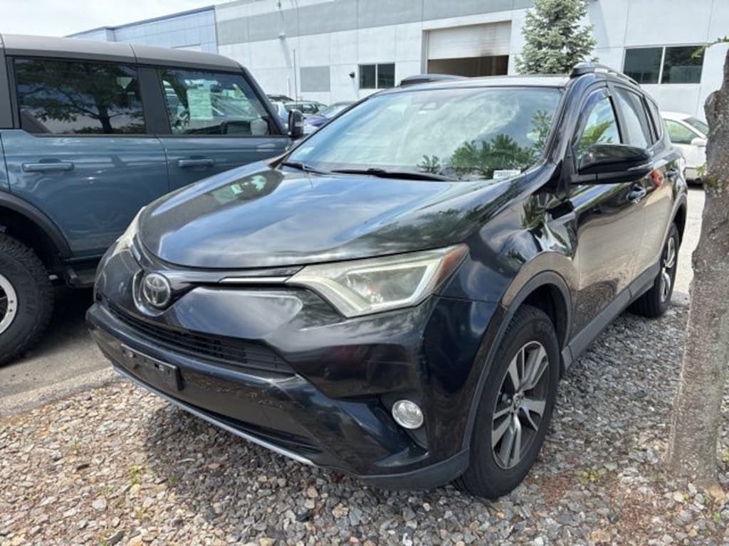 Certified 2017 Toyota RAV4 XLE SUV