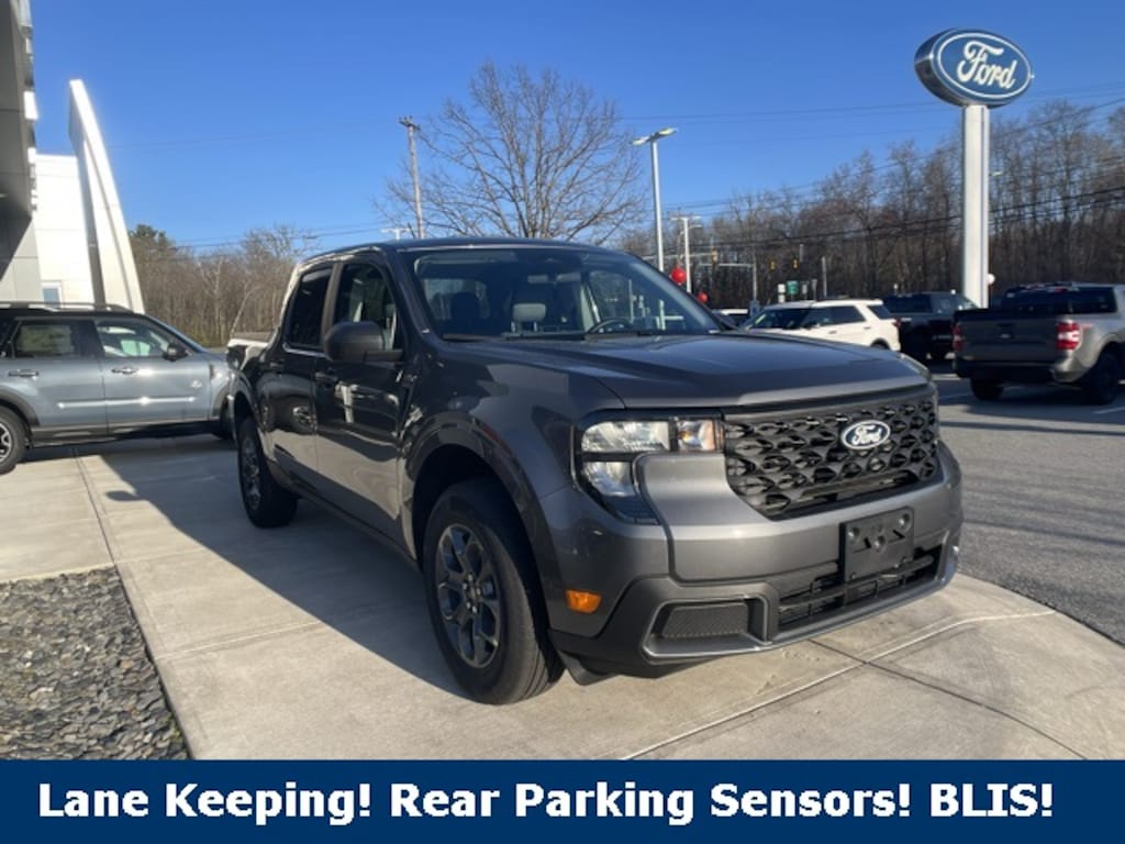 New 2025 Ford Maverick XLT Truck