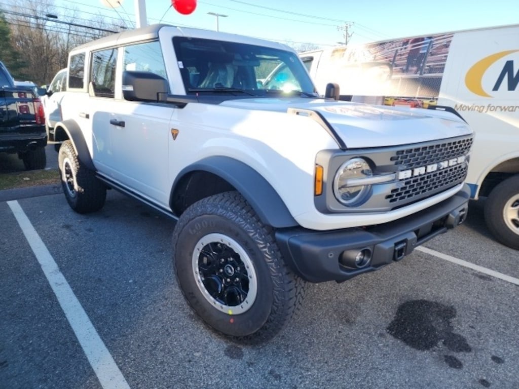 New 2025 Ford Bronco Badlands SUV