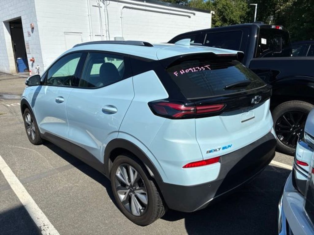 Used 2023 Chevrolet Bolt EUV LT SUV