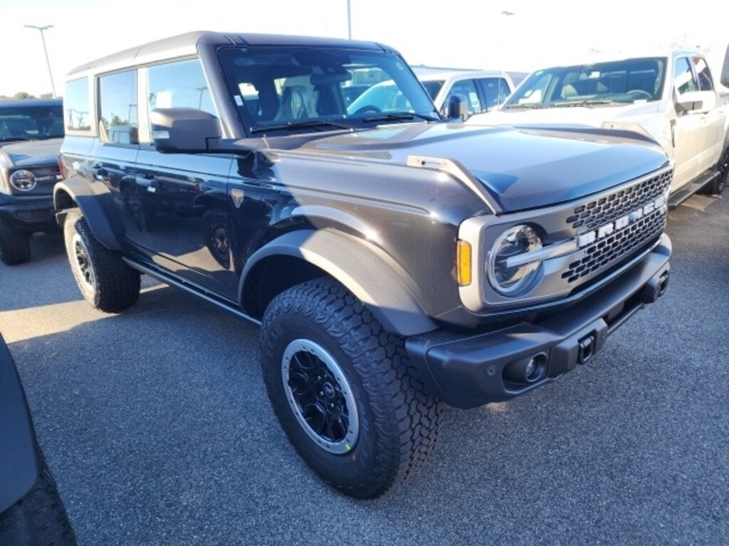 New 2025 Ford Bronco Badlands SUV