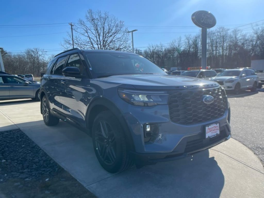 New 2026 Ford Explorer ST-Line SUV