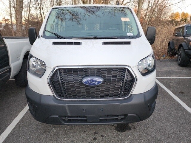 2024 Ford Transit photo 2