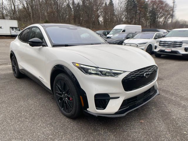 2025 Ford Mustang Mach-E Premium AWD