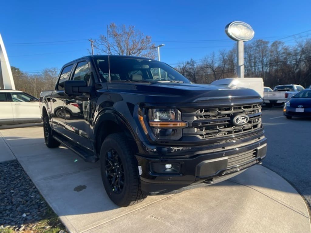 New 2025 Ford F-150 XLT Truck