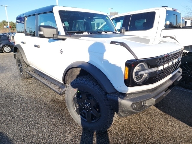 2025 Ford Bronco 4-Door Outer Banks's photo