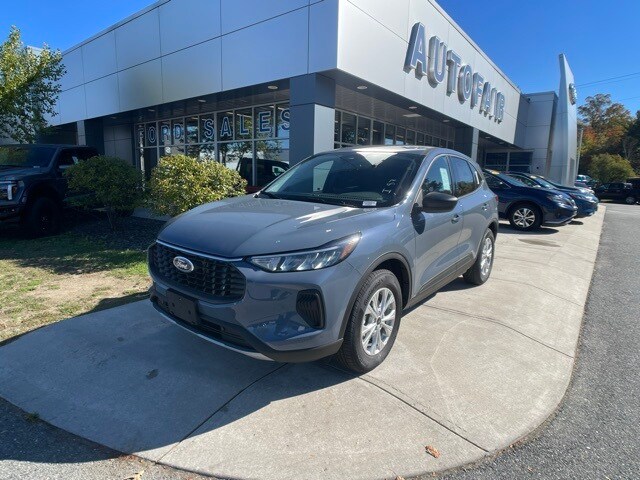 2025 Ford Escape Active photo 3