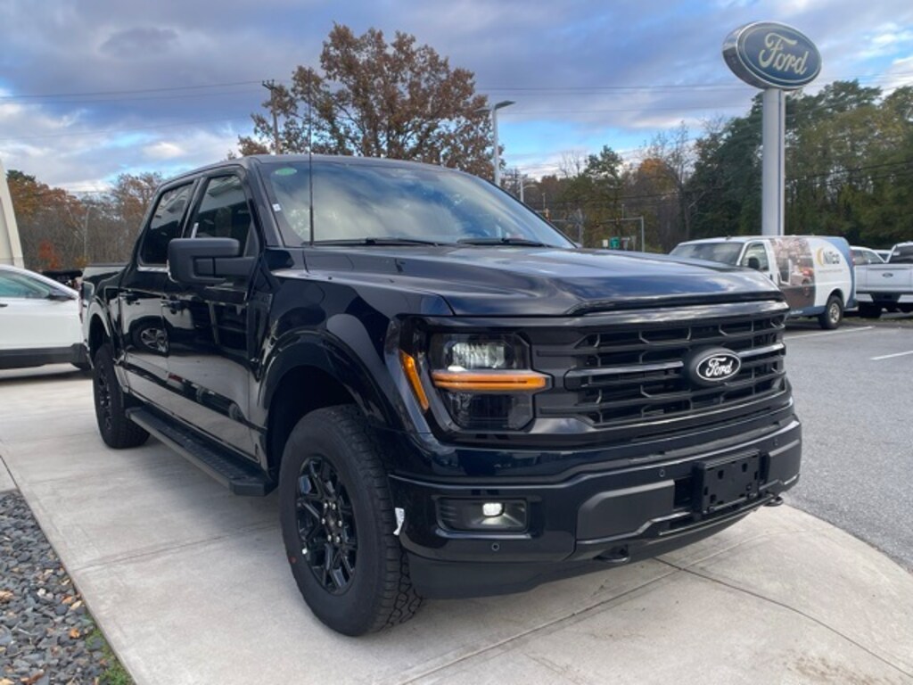 New 2025 Ford F-150 XLT Truck