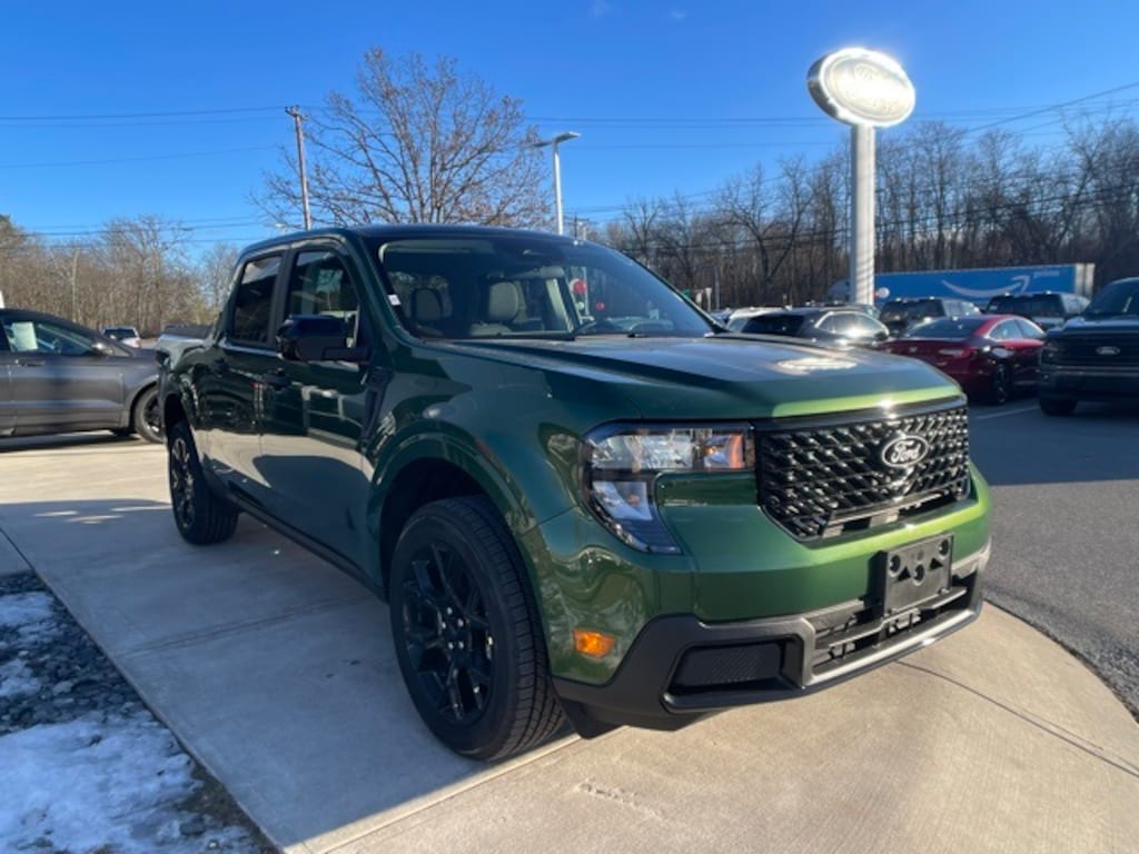 New 2025 Ford Maverick XLT Truck