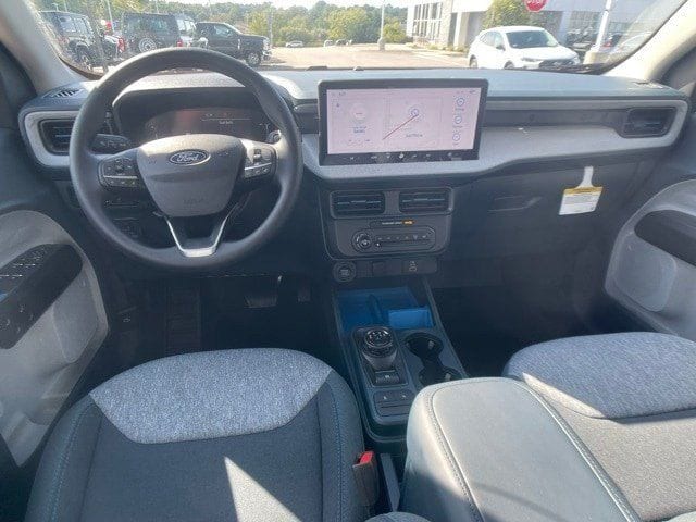 2025 Ford Maverick XLT - Photo 16