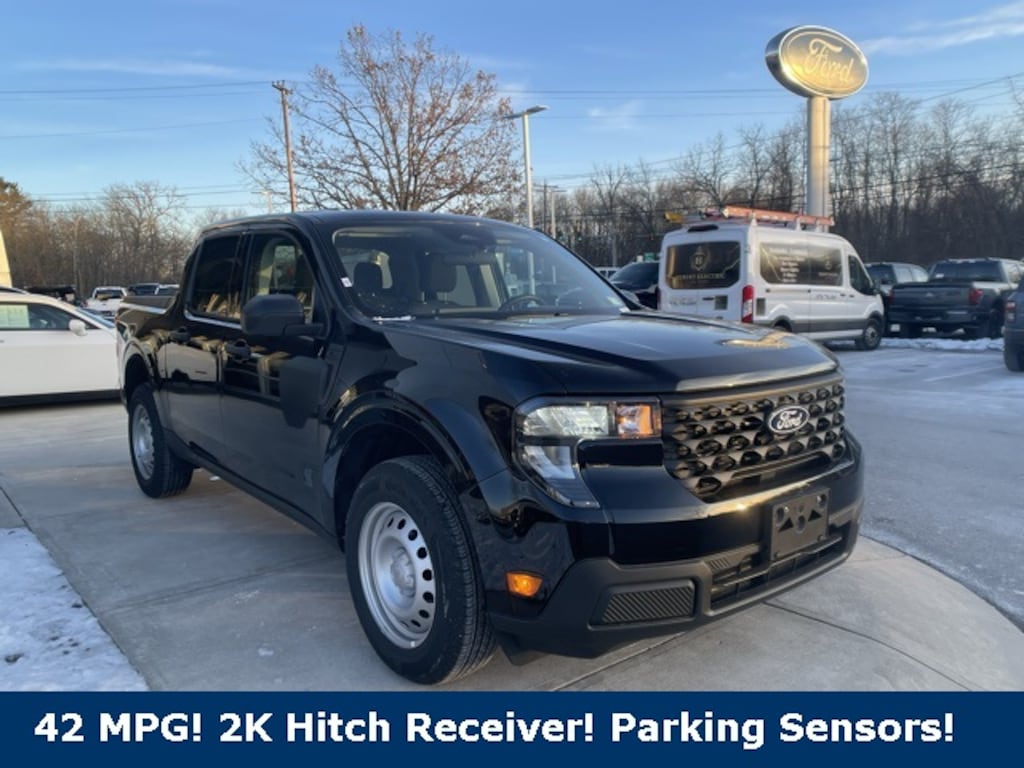New 2025 Ford Maverick XL Truck
