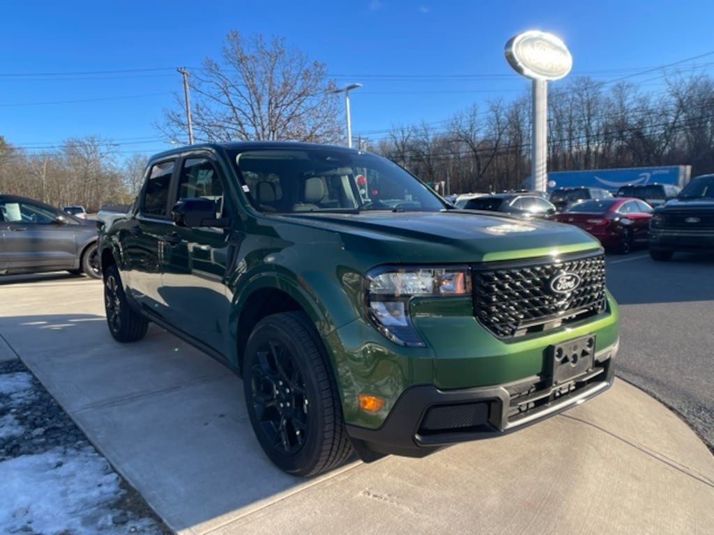 New 2025 Ford Maverick XLT Truck
