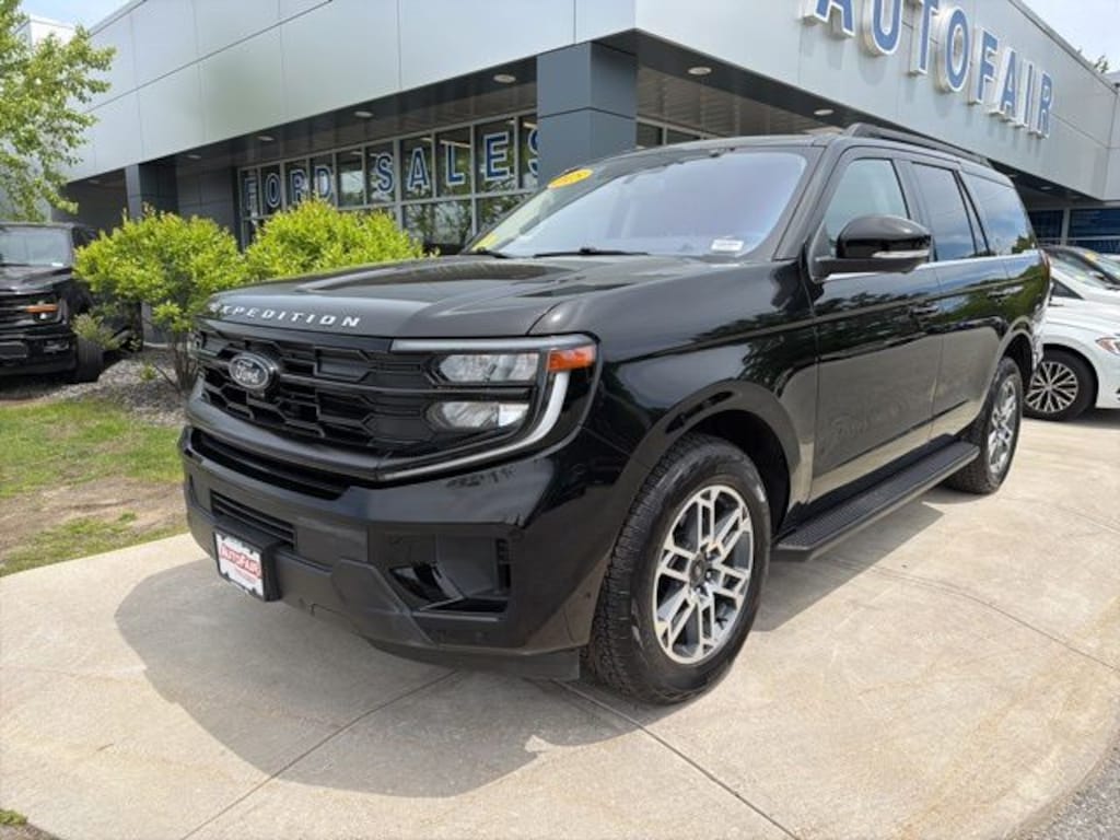 Certified 2025 Ford Expedition Active SUV