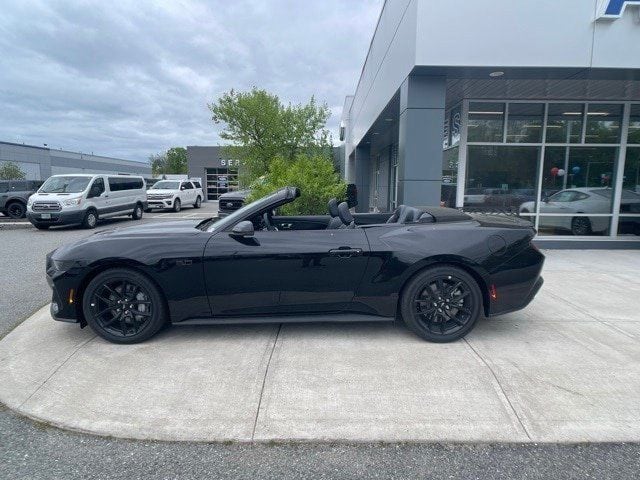 2025 Ford Mustang GT Premium Convertible - Photo 5