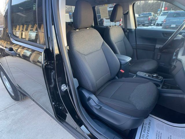 2025 Ford Maverick XL - Photo 11