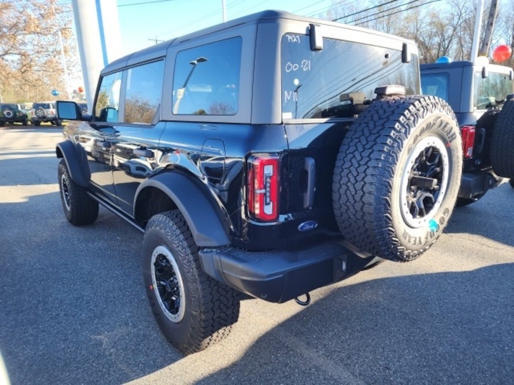 New 2025 Ford Bronco Badlands SUV