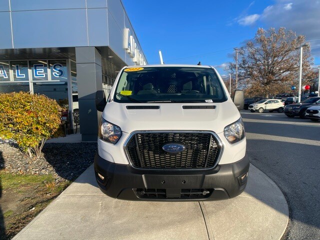 2024 Ford Transit photo 2